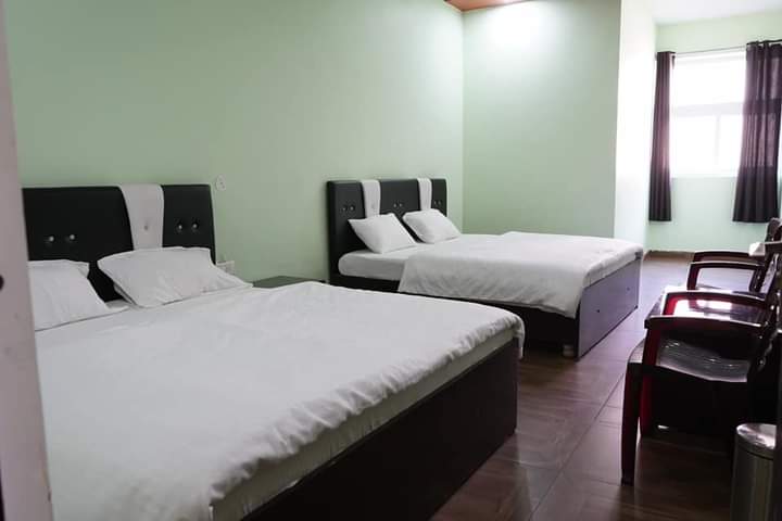 Deluxe  Double  Bedroom