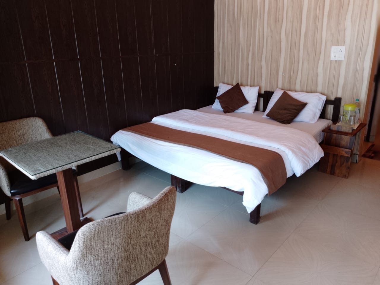 Luxury DBR Swiss Camp